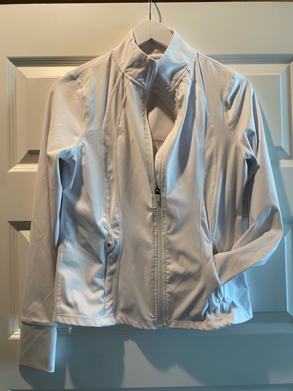 Danskin White Lightweight Zip-Up Jacket